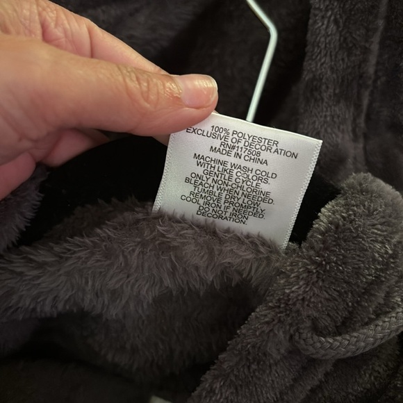 Star Wars Baby Yoda/Grogu Dark Gray Women's cropped hoodie size XL - Picture 6 of 7